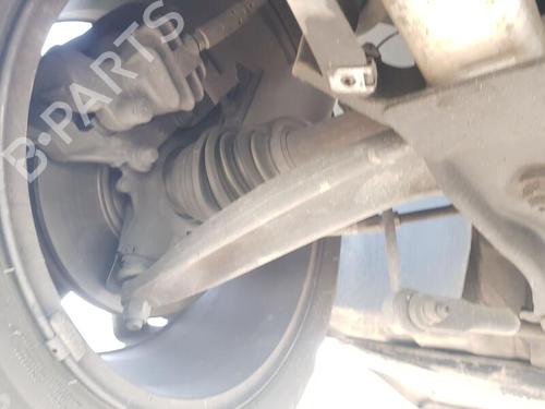 Used Right front suspension arm PEUGEOT 5008 (0U_, 0E_) 1.2 (131 hp) 28732249