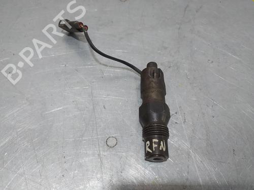 Used Injector FORD MONDEO II (BAP) 1.8 TD (90 hp) 11839644