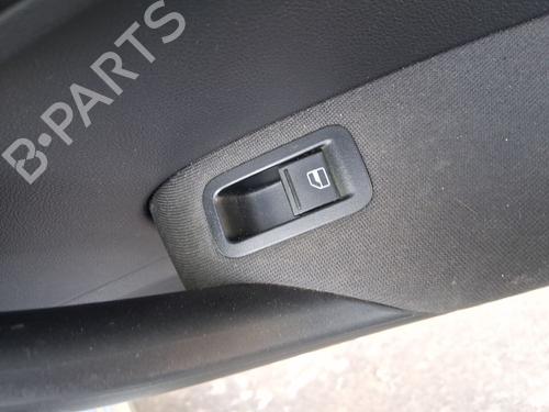 Used Right rear window switch Right rear window switch 37796389 37796389