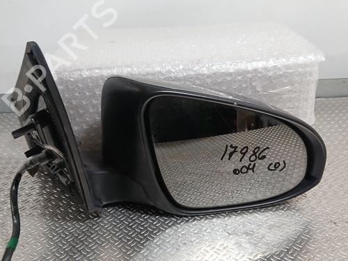 right-mirror-toyota-auris-_e18_-2012-2013-2014-2015-2016-2017-2018-2019-38073396 main image