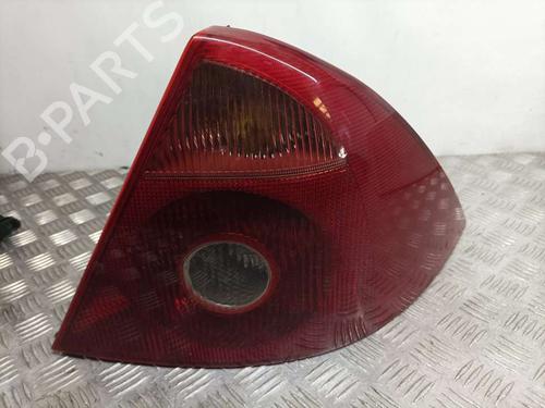 right-taillight-ford-mondeo-iii-saloon-b4y-1s7113404a-2000-2001-2002-2003-2004-2005-2006-2007-11417519 main image