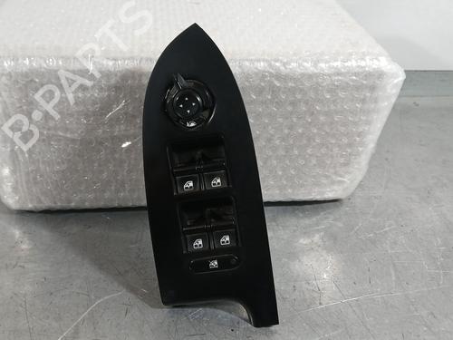 Used Left front window switch Left front window switch ALFA ROMEO GIULIETTA (940_) 2.0 JTDM (940.FXL1A) (140 hp) 39563873 39563873