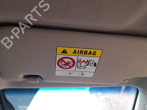 right-sun-visor-ssangyong-tivoli-2015-33703611 main image