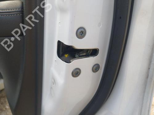 front-right-lock-nissan-pulsar-hatchback-c13-2014-25742078 main image