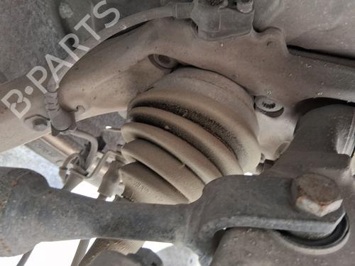 Used Left front driveshaft Left front driveshaft AUDI A4 B7 (8EC) 2.0 TDI 16V (140 hp) 33983574 33983574