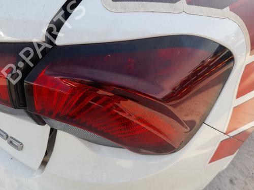 Højre baglygte FIAT TIPO Hatchback (356_, 357_) 1.3 D (356HXH1A) (95 hp) 31623784