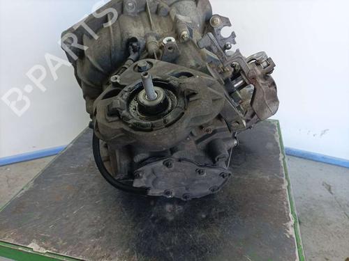 Used Gearbox LANCIA MUSA (350_) 1.9 D Multijet (350.AXC1A) (101 hp) 6556994