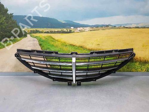 Used Grille SSANGYONG ACTYON I 2.0 Xdi (141 hp) 4670202