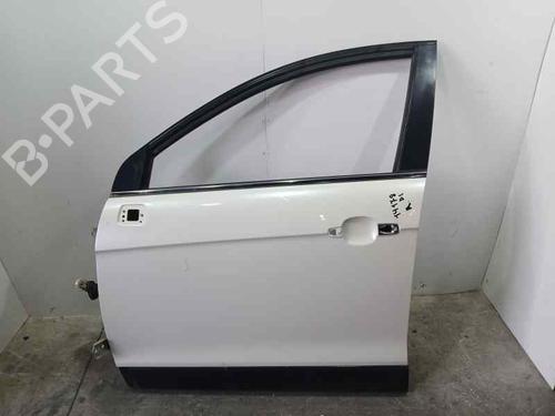 Used Left front door CHEVROLET CAPTIVA (C100, C140) 2.0 D 4WD (150 hp) 18720638