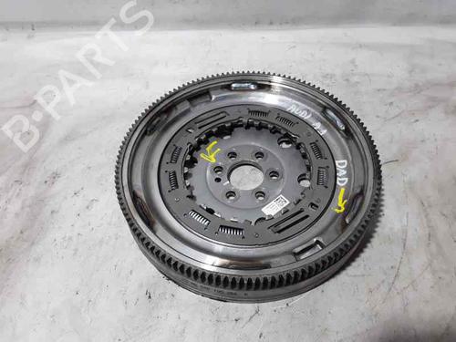 Used Flywheel SEAT ARONA (KJ7, KJP) 1.5 TSI (150 hp) 14011910