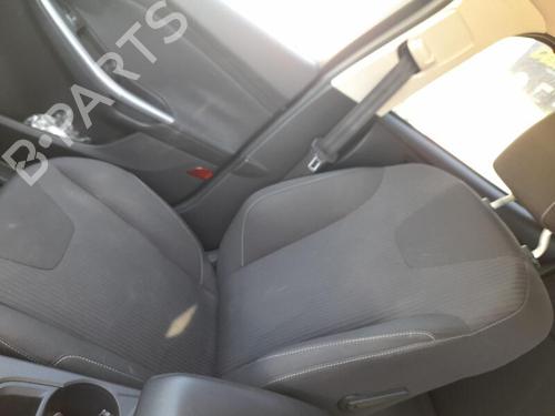 Used Right front seat FORD FOCUS III 1.6 EcoBoost (150 hp) 29751886