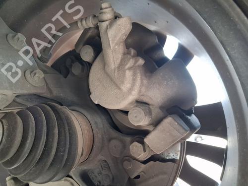 Used Left front brake caliper Left front brake caliper 39028067 39028067