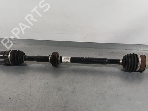 Used Right front driveshaft Right front driveshaft TOYOTA AURIS (_E18_) 1.8 Hybrid (ZWE186_, ZWE186R) (136 hp) 38073398 38073398