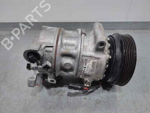 Used AC compressor RENAULT MEGANE IV Hatchback (B9A/M/N_) [2015-2025]  17459040