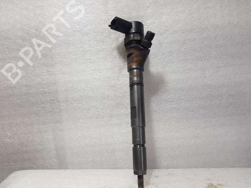 Used Injector HYUNDAI H-1 / STAREX Bus (A1) [1997-2025]  16657237