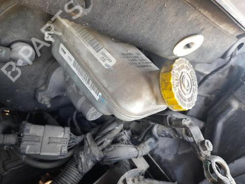 Used Brake master cylinder CHRYSLER GRAND VOYAGER V (RT) [2007-2025]  29187553