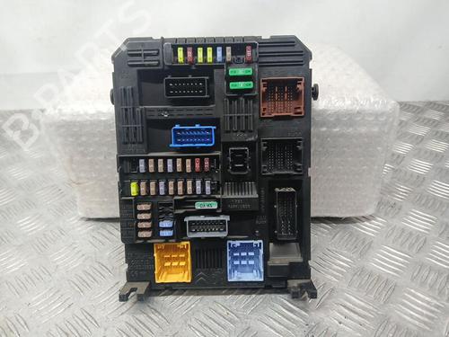 Used Fuse box CITROËN C3 / C3 ORIGIN III (SX) [2016-2025]  25604025