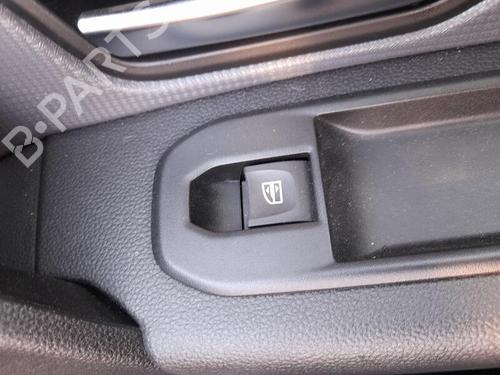 Used Right front window switch RENAULT EXPRESS Box Body/MPV [2021-2025]  29029586