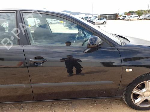 Used Right front door SEAT IBIZA III (6L1) 1.9 TDI (100 hp) 26217519
