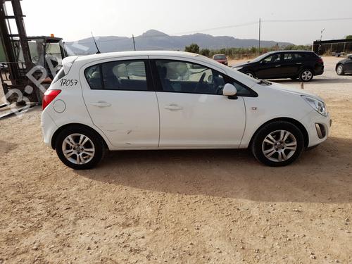 Højre Foran Tågelygte OPEL CORSA D (S07) 1.2 (L08, L68) | BP28318305C31 