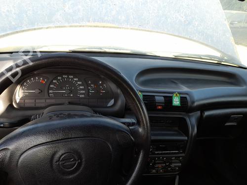 Used Dashboard OPEL ASTRA F Hatchback (T92) 1.4 i 16V (F08, M08, F68, M68) (90 hp) 26722389