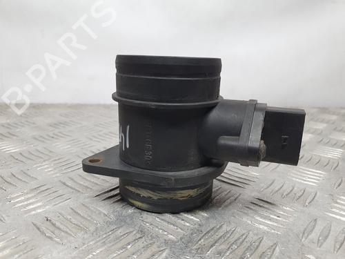 Used Mass air flow sensor VW NEW BEETLE (9C1, 1C1) 2.0 (115 hp) 13815882