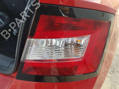 Used Right taillight SKODA FABIA III (NJ3) [2014-2021]  17567036