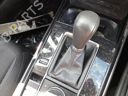 Used Gear lever MAZDA CX-30 (DM) SKYACTIV-G M Hybrid (122 hp) 30176227