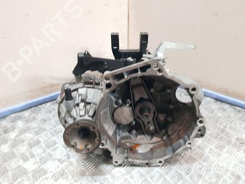 Used Gearbox VW POLO V (6R1, 6C1) [2009-2022]  22636770