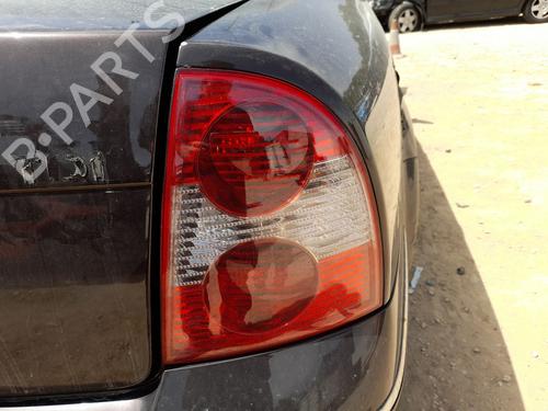 Used Right taillight VW PASSAT B5.5 (3B3) 1.9 TDI (101 hp) 25604305