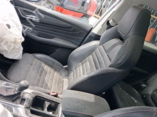 Used Right front seat Right front seat MG MG HS (AS23) 1.5 T (SAS23) (162 hp) 39714450 39714450