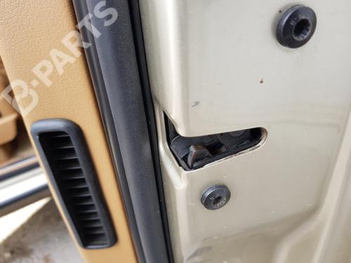 Used Front right lock PORSCHE CAYENNE (9PA) [2002-2010]  11048007
