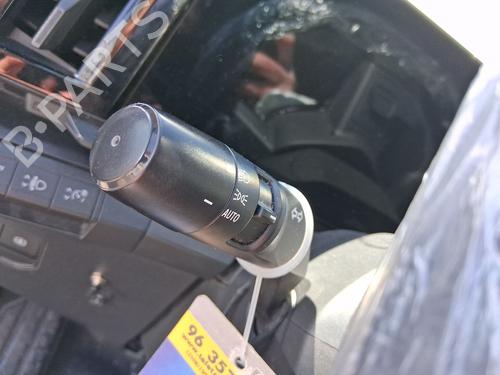 Used Steering column stalk Steering column stalk RENAULT MEGANE E-TECH SUV EV60 (BNJ1) (218 hp) 33958391 33958391