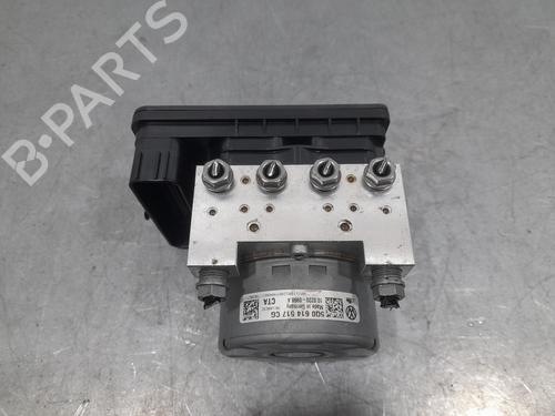 Used ABS pump AUDI A3 Sportback (8VA, 8VF) 1.6 TDI (115 hp) 25810678
