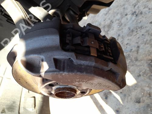 Used Left front brake caliper MERCEDES-BENZ C-CLASS Convertible (A205) C 220 d (205.404) (170 hp) 30081961
