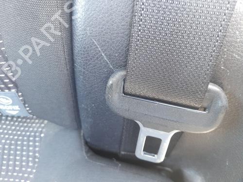 Used Rear right seatbelt Rear right seatbelt TOYOTA AURIS (_E18_) 1.4 D-4D (NDE180_, NDE180R) (90 hp) 33831625 33831625