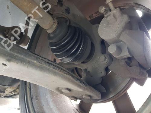 Used Left front steering knuckle FORD FOCUS II (DA_, HCP, DP) [2004-2013]  16468632