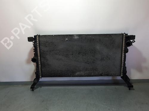 Radiateur à eau RENAULT LAGUNA III (BT0/1) 2.0 dCi (BT01, BT08, BT09, BT0E, BT0K, BT12, BT1C, BT1D,... (150 hp) 7840406