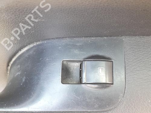 Interrupteur de vitre avant droite Interrupteur de vitre avant droite SEAT EXEO (3R2) 2.0 TDI (170 hp) 36498526 36498526