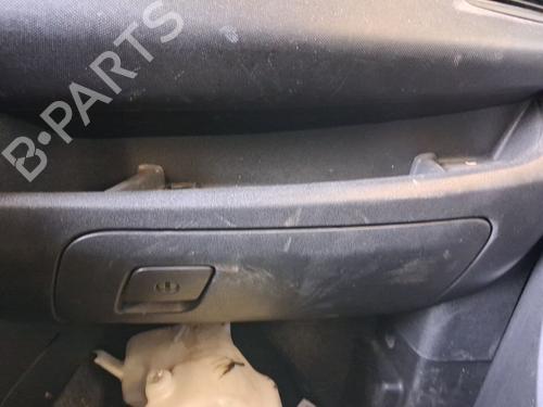 Used Glove box Glove box 37720539 37720539