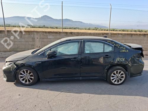Brugte TOYOTA COROLLA Saloon (_E21_)  1.8 VVTi Hybrid (ZWE211, MZEA12)  4937942