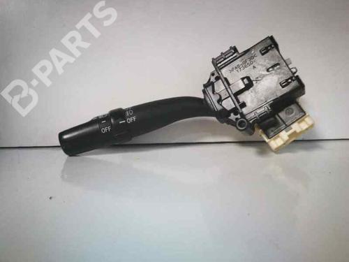 Used Headlight switch TOYOTA AVENSIS (_T25_) 2.2 D-4D (ADT251_, ADT251R) (150 hp) 1351062