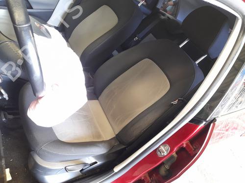 Used Left front seat Left front seat 37466830 37466830