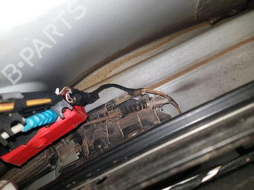 Venstre fortil lås Venstre fortil lås BMW 3 (F30, F80) 335 d xDrive (313 hp) 33172978 33172978