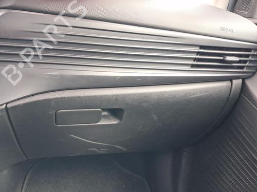 Used Glove box Glove box 39564075 39564075