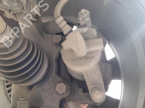 venstre-bremsekaliber-foran-renault-clio-v-b7_-2019-33854500 main image