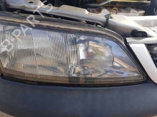 Used Right headlight OPEL VECTRA B (J96) [1995-2004]  20853969