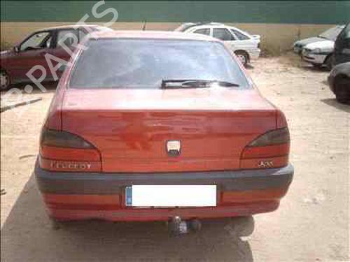 Right taillight PEUGEOT 306 Hatchback (7A, 7C, N3, N5)  | BP31078C35 