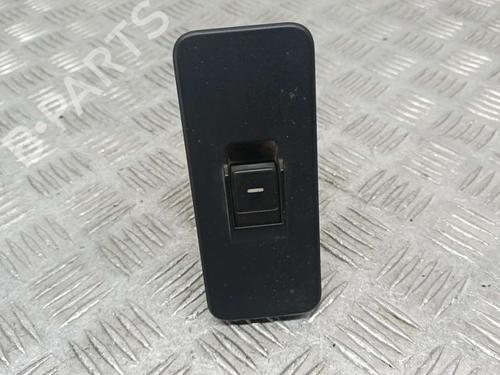 Used Left rear window switch LAND ROVER DISCOVERY III (L319) [2004-2009]  18259272