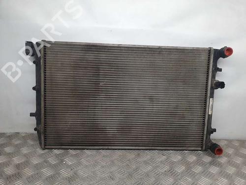 Radiateur à eau VW POLO (9N_, 9A_) 1.4 TDI (70 hp) 17727635